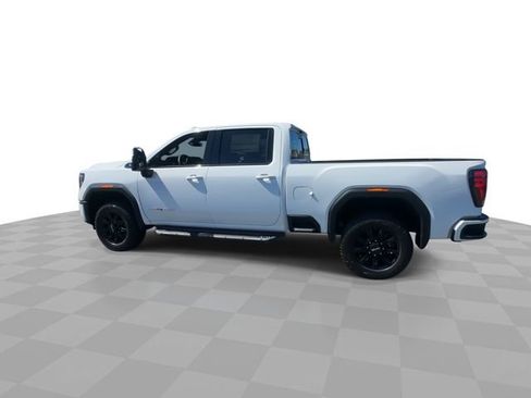 New 2026 GMC Sierra 2500 AT4 image 5