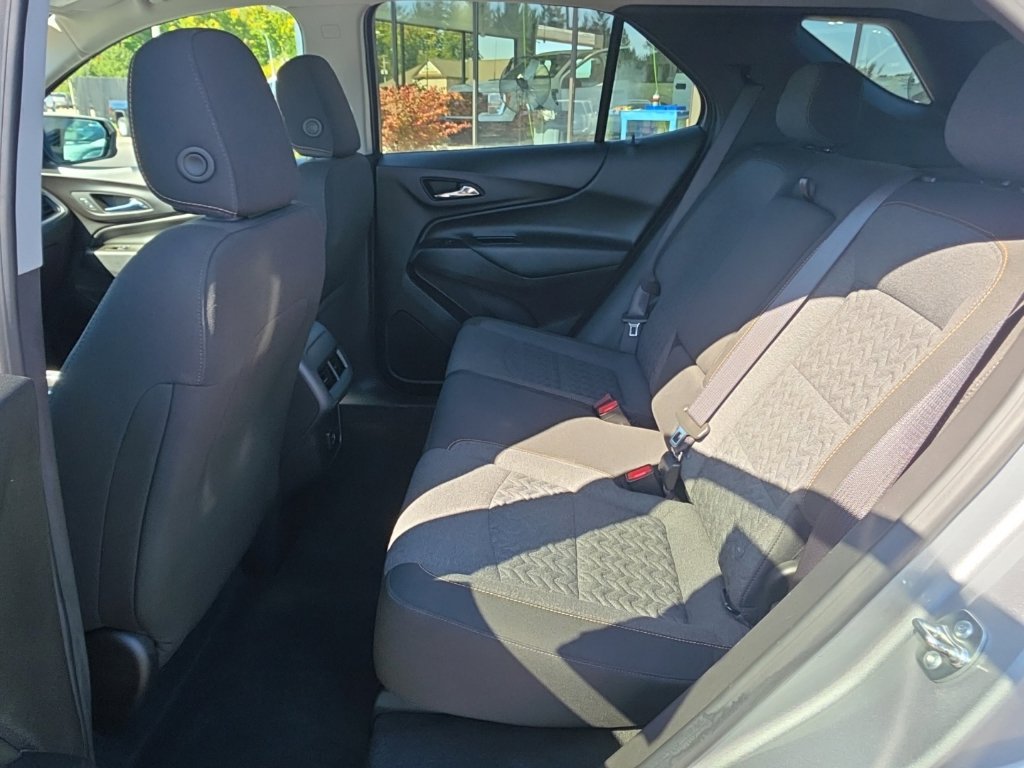 Used 2024 Chevrolet Equinox LT AWD/4WD image 28