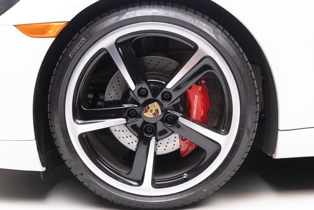 Used 2015 Porsche 911 Carrera S RWD image 5