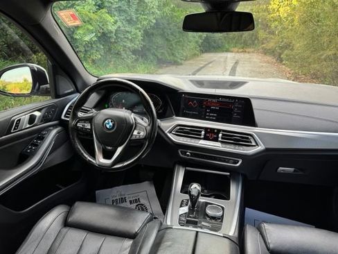 Used 2019 BMW X5 xDrive50i w/ Luxury Seating Package AWD/4WD image 28