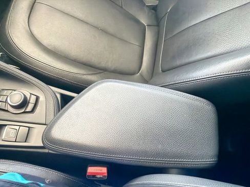 Used 2018 BMW X1 sDrive28i FWD image 30