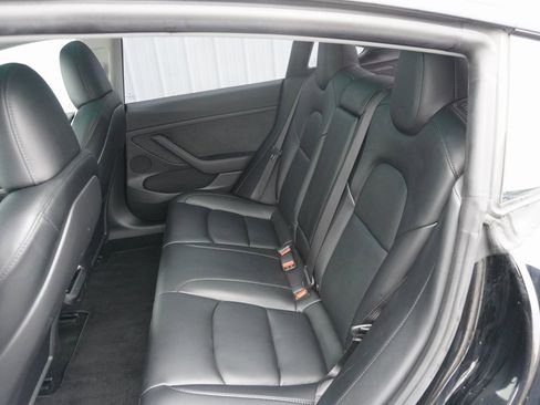 Used 2023 Tesla Model 3 Long Range image 31