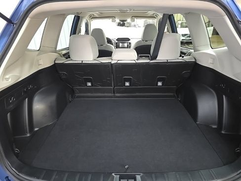Used 2020 Subaru Forester Premium AWD/4WD image 14