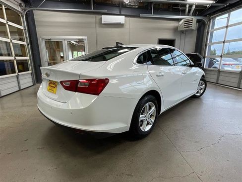 Used 2023 Chevrolet Malibu LS w/ Driver Confidence Package FWD image 5