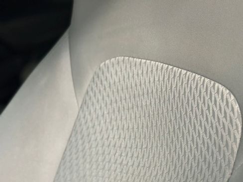 Used 2017 Hyundai Santa Fe Sport FWD image 24