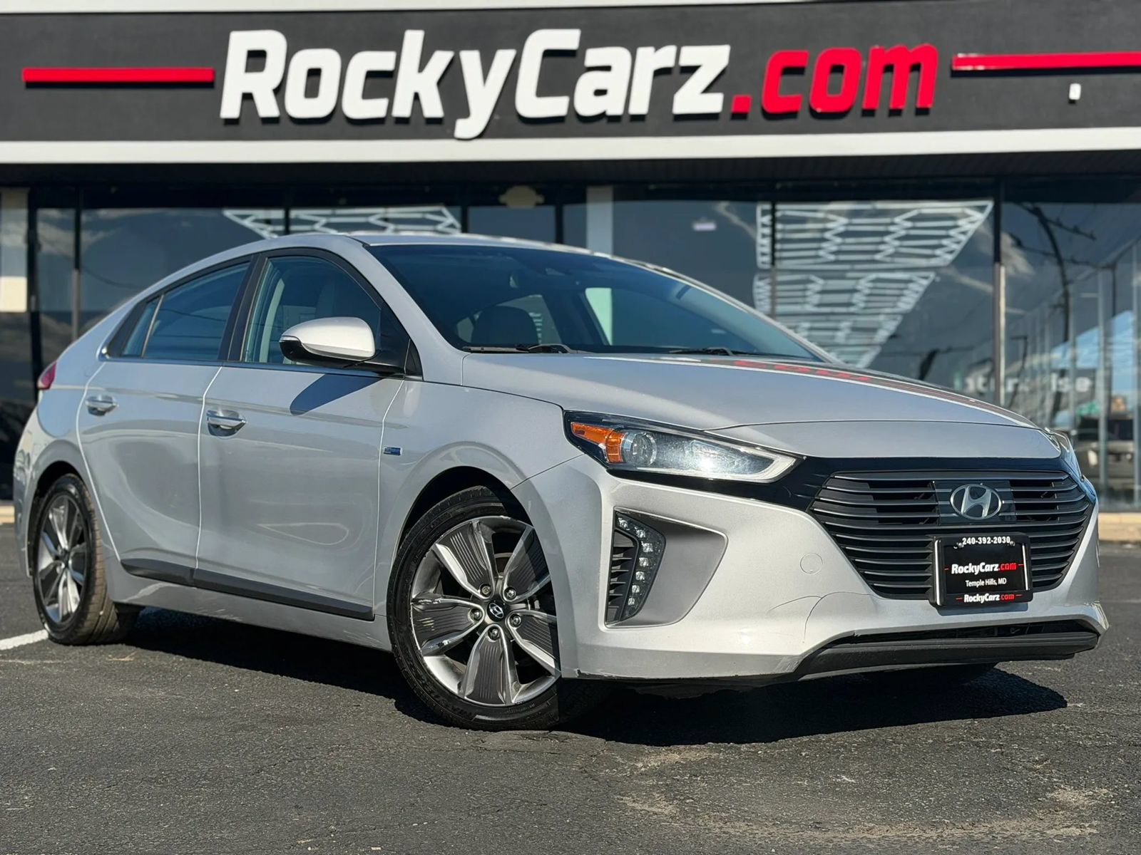 Used 2018 Hyundai Ioniq Limited w/ Limited Ultimate Package 03 FWD image 1