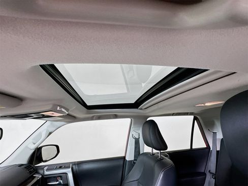 Used 2022 Toyota 4Runner Limited image 23