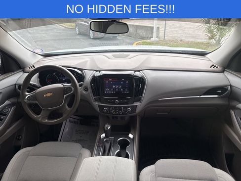 Used 2020 Chevrolet Traverse LT image 17