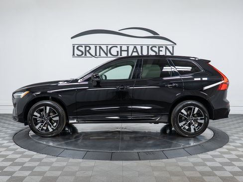 New 2026 Volvo XC60 B5 Core w/ Climate Package AWD/4WD image 8