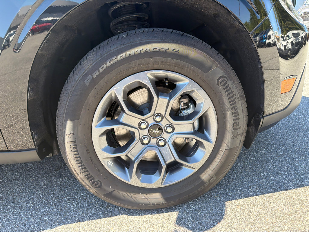 Used 2026 Ford Maverick XLT w/ Equipment Group 301A AWD/4WD image 12