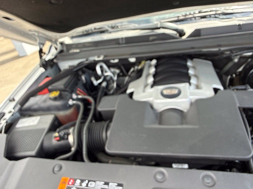 Used 2020 Cadillac Escalade Luxury RWD image 36