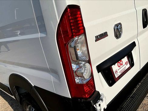 New 2026 RAM ProMaster 2500 w/ Convenience Group FWD image 15