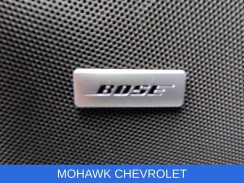 Used 2024 Chevrolet Suburban High Country AWD/4WD image 26