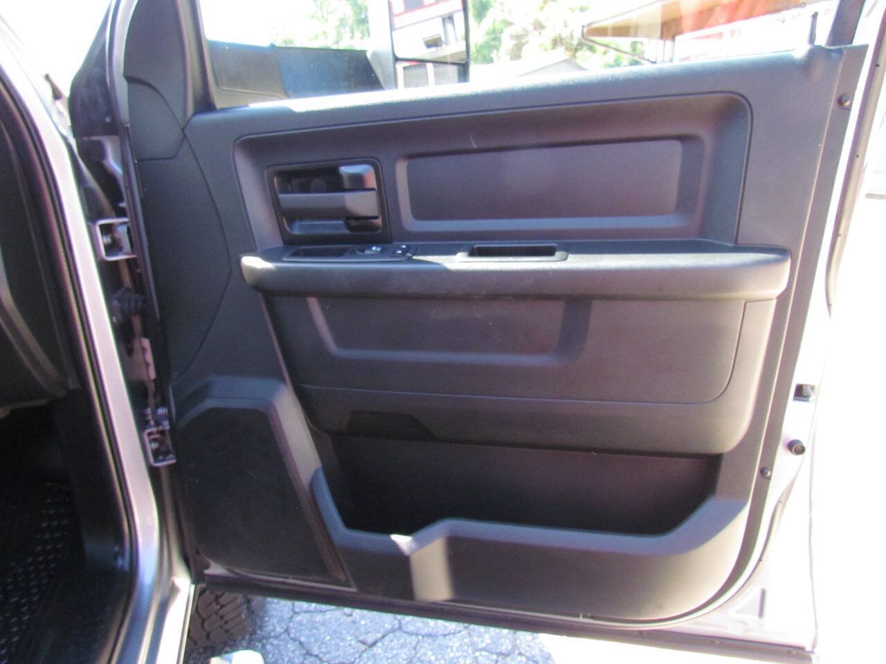 Used 2021 RAM 2500 Tradesman AWD/4WD image 18