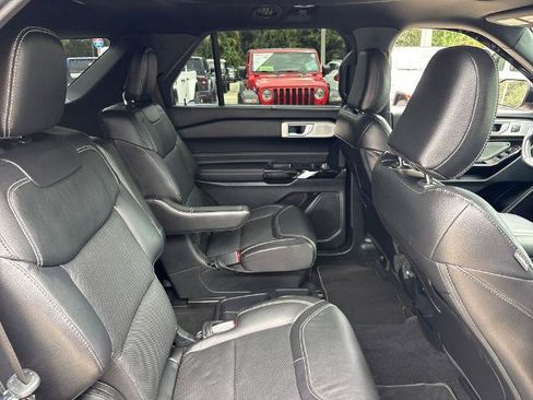Certified 2021 Ford Explorer ST w/ Equipment Group 401A AWD/4WD image 30