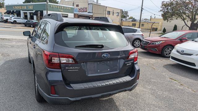 Used 2017 Subaru Outback 2.5i AWD/4WD image 7