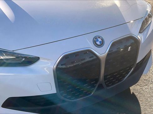 Used 2023 BMW i4 eDrive35 w/ Premium Package image 31