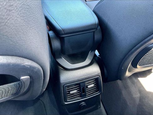 Used 2018 BMW X1 xDrive28i AWD/4WD image 10