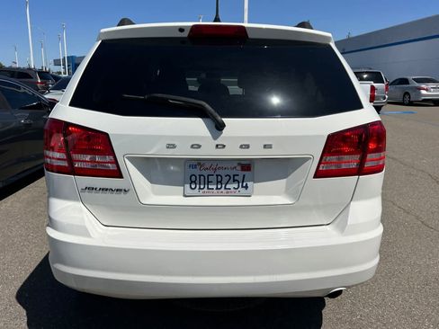 Used 2018 Dodge Journey SE w/ Connectivity Group image 5