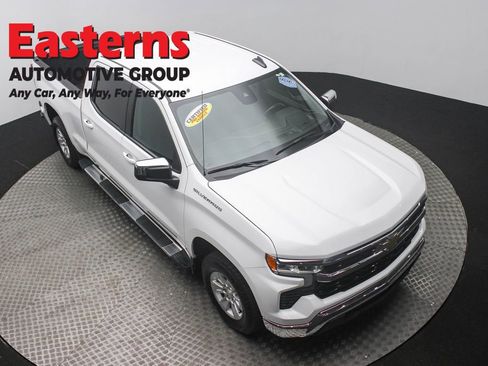 Used 2024 Chevrolet Silverado 1500 LT w/ Protection Package RWD image 3