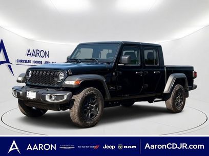New 2026 Jeep Gladiator Sport