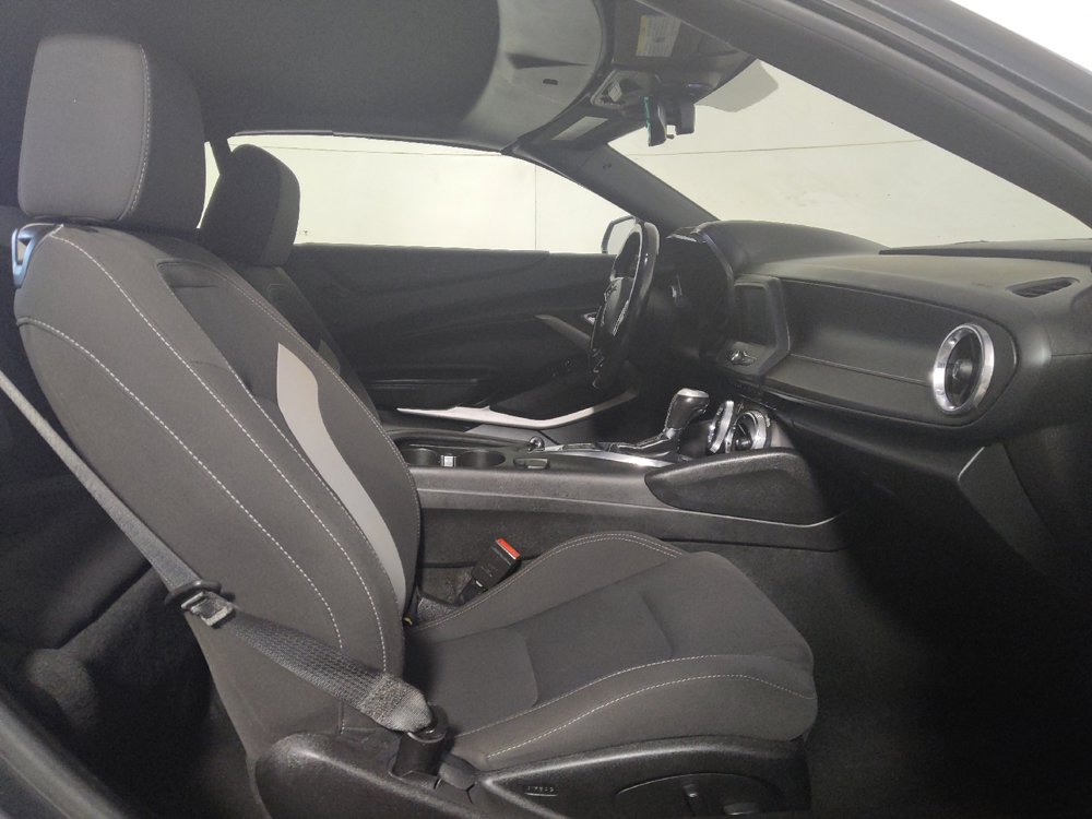 Used 2018 Chevrolet Camaro LT w/ RS Package RWD image 21