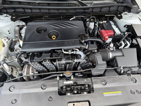 Used 2019 Nissan Altima 2.5 SL FWD image 22
