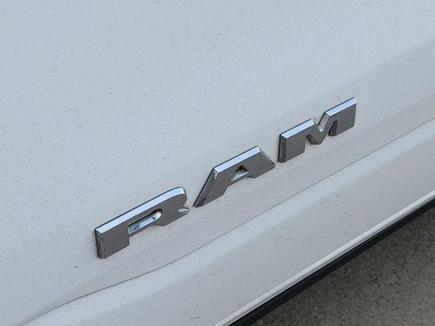 Used 2021 RAM 1500 Laramie w/ Sport Appearance Package AWD/4WD image 8