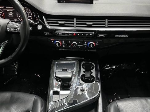 Used 2019 Audi Q7 3.0T Premium Plus w/ Premium Plus Package image 29