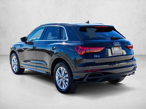 Certified 2025 Audi Q3 2.0T Premium Plus w/ Premium Plus Package image 7