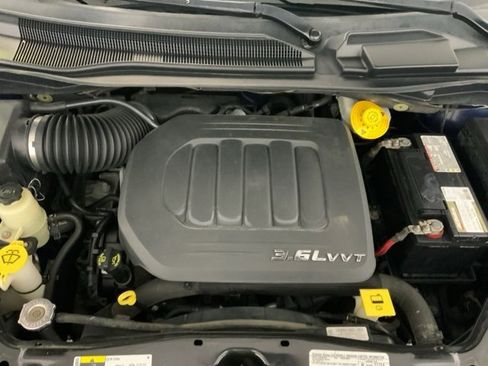 Used 2015 Dodge Grand Caravan SE w/ Quick Order Package 29E SE image 39