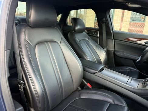 Used 2019 Lincoln MKZ Reserve w/ Reserve Plus Package image 36