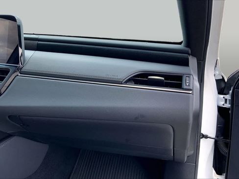 Used 2025 Lexus ES 350 Ultra Luxury FWD image 18