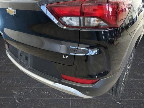 Used 2022 Chevrolet TrailBlazer LT w/ Convenience Package image 27