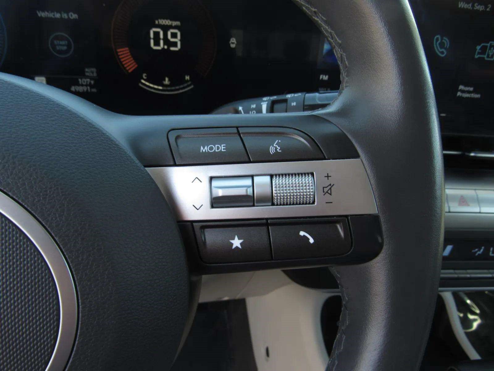 Used 2025 Hyundai Kona SEL AWD/4WD image 24