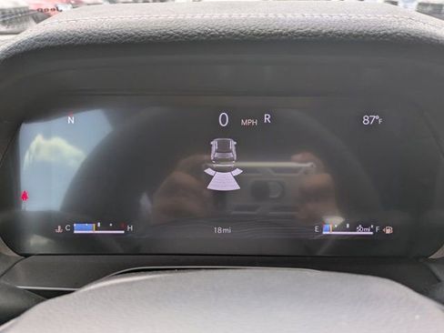 New 2025 Jeep Grand Cherokee Limited w/ Black Appearance Package image 24