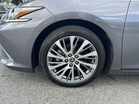 Used 2020 Lexus ES 350 w/ Premium Package FWD image 12