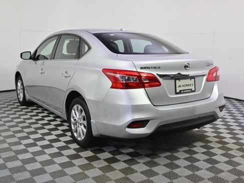Used 2019 Nissan Sentra SV image 4