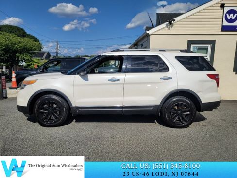 Used 2014 Ford Explorer XLT AWD/4WD image 8