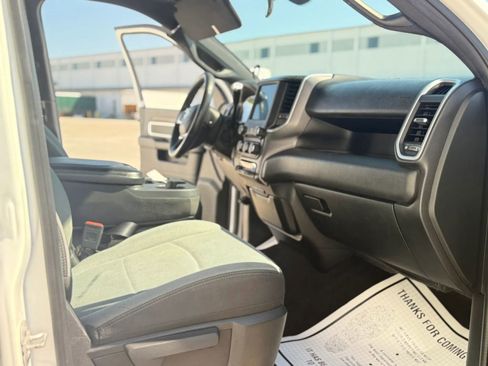 Used 2022 RAM 2500 Big Horn image 26