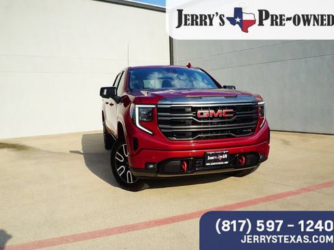 Used 2023 GMC Sierra 1500 AT4 w/ AT4 Premium Package AWD/4WD image 7