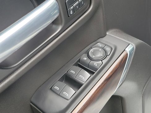 Used 2021 GMC Sierra 1500 SLT AWD/4WD image 20