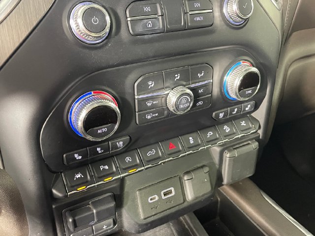 Used 2021 GMC Sierra 1500 Denali w/ Denali Ultimate Package AWD/4WD image 8