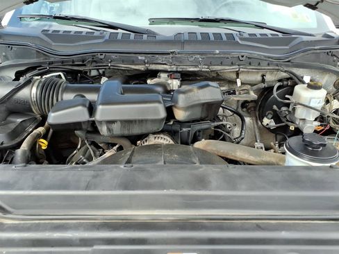 Used 2019 Ford F250 XL w/ Power Equipment Group AWD/4WD image 32