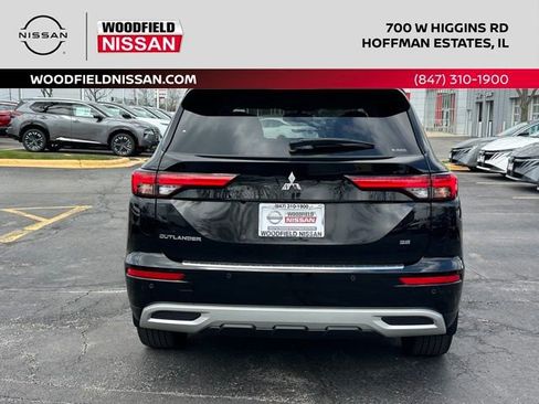 Used 2024 Mitsubishi Outlander SE AWD/4WD image 5