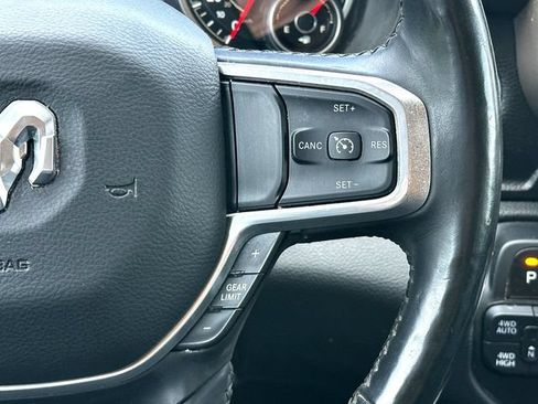 Used 2019 RAM 1500 Laramie AWD/4WD image 23