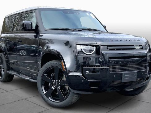 New 2026 Land Rover Defender 110 V8 AWD/4WD image 17