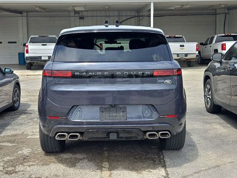 Used 2023 Land Rover Range Rover Sport First Edition image 3