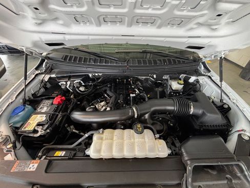 Used 2024 Ford Expedition Limited image 41