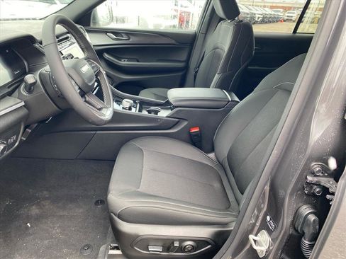 New 2026 Jeep Grand Cherokee Laredo X AWD/4WD image 5